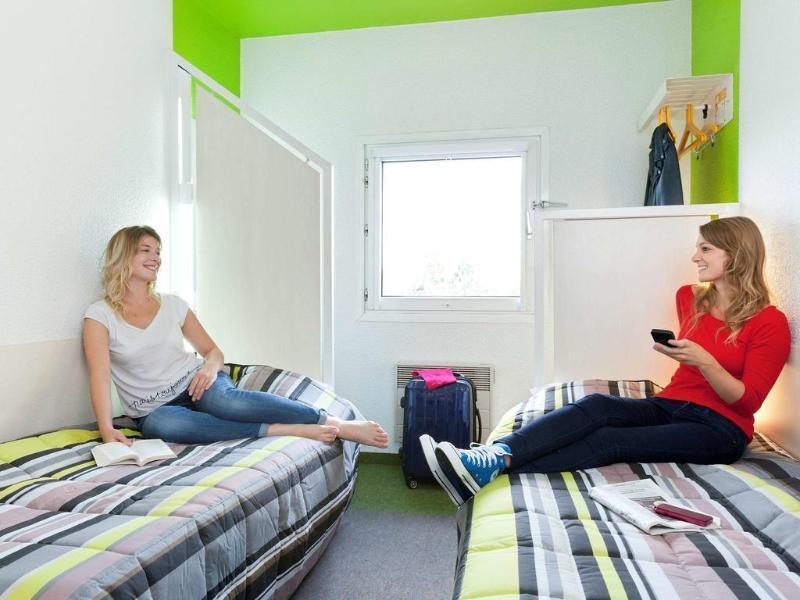 Hotelf1 Lyon Sud Oullins Renove Luaran gambar